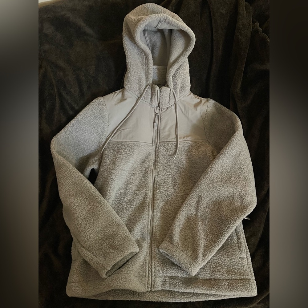 Women’s Sherpa Zip Up Sweatshirt